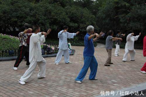  [医保]作为下岗职工马上退休了，但是没有医保该怎么办？