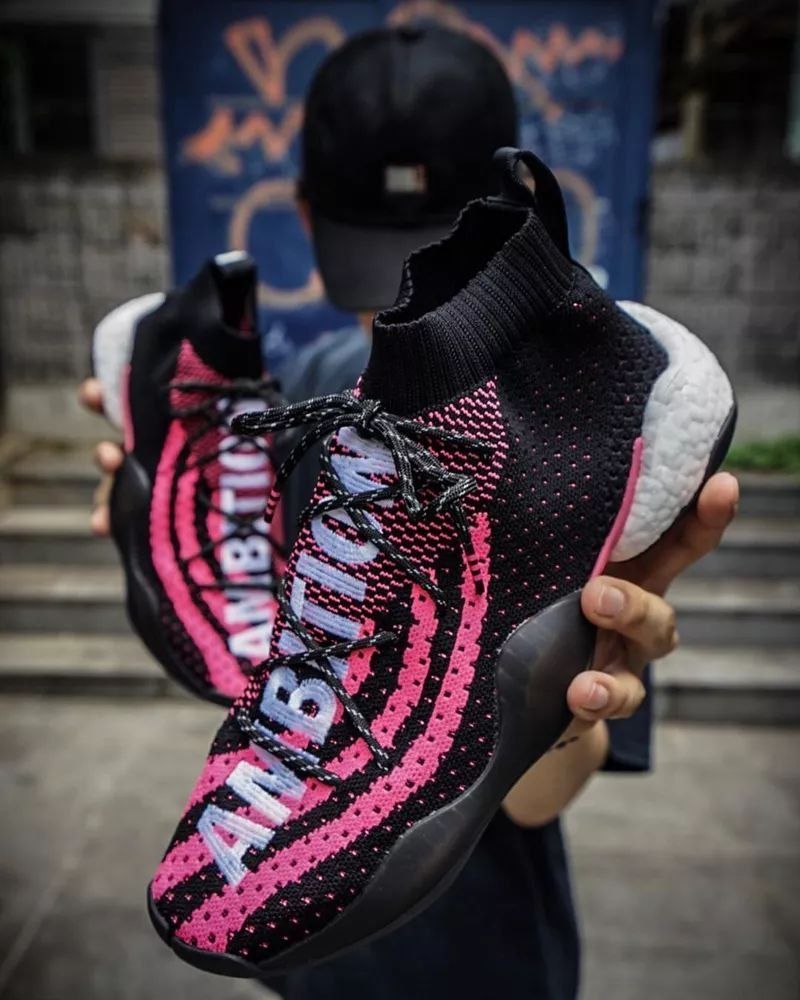 想让路人管不住眼睛?这 11 款球鞋随便一双都可以!