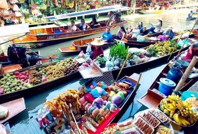 曼谷致命吸引力正是热带风光、佛教文化、民间风俗三者的叠加