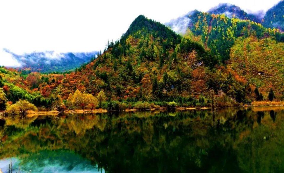 彩林之秋毕棚沟 | 赏秋要趁早!9月份就可以来这里赏红叶彩林了