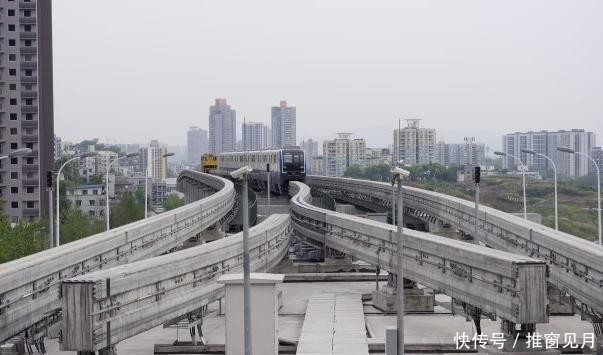 中国名字“最好听”城市，因皇帝登基而得名，是西部唯一的新一线