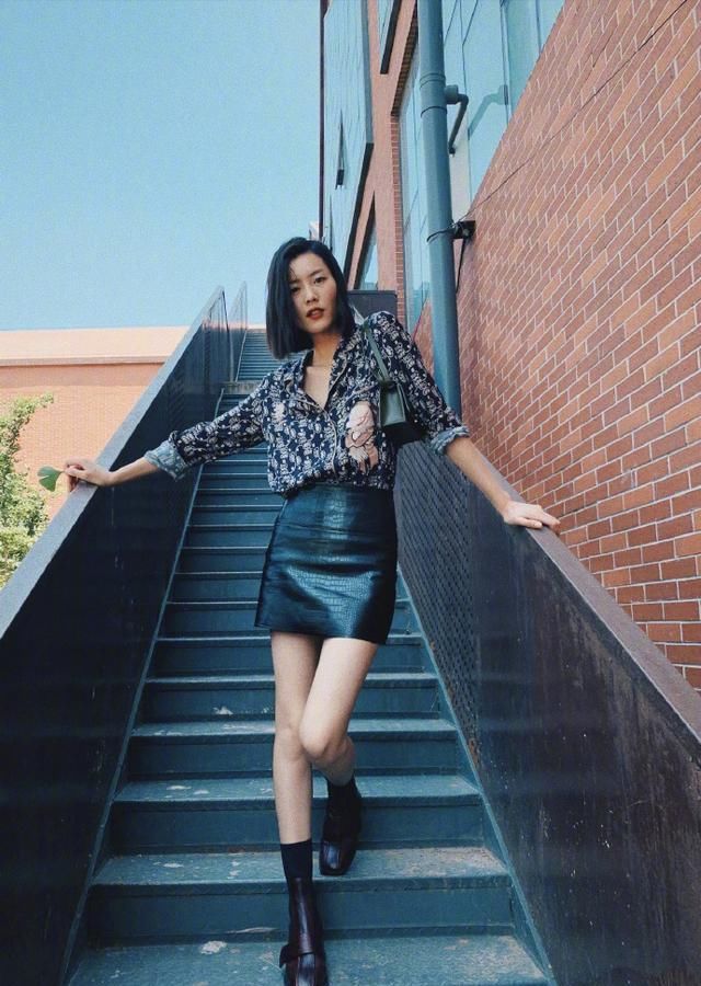  『展现性感』腿粗不敢穿短裙？那是因为你不懂短裙显瘦术！9种方法用起来