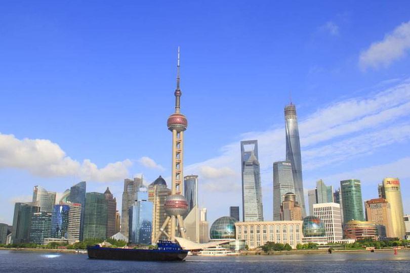 中国最“惨”小区，开价一亿拒绝搬迁，如今被豪宅包围成为笑话