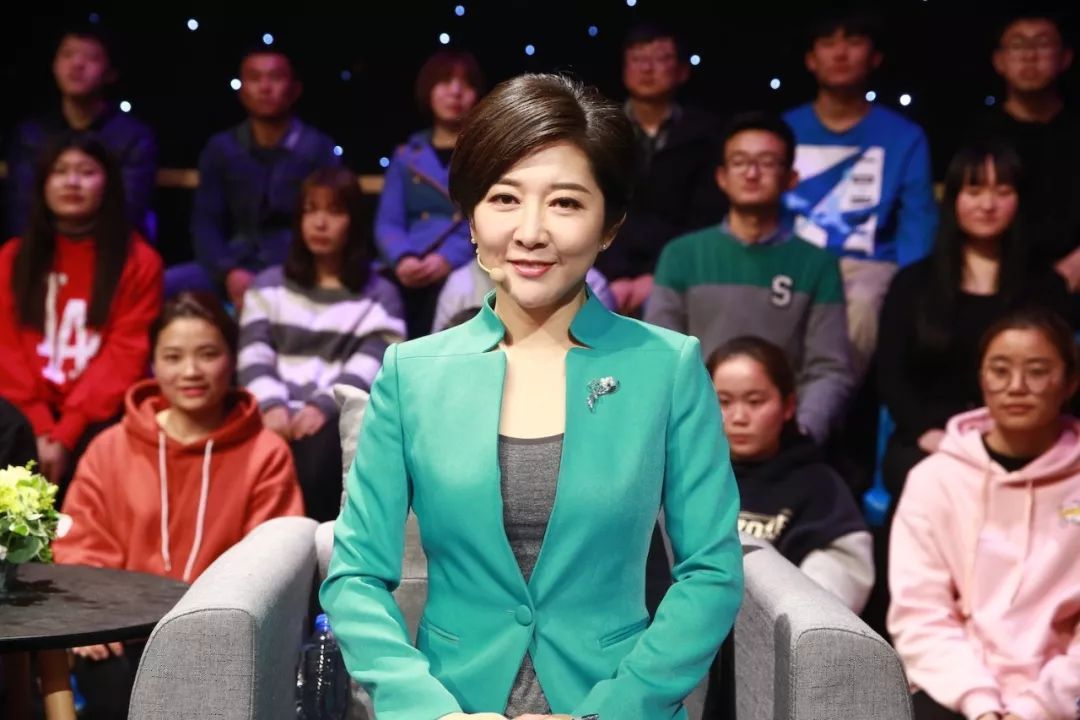 资深媒体人杰文津、时事评论员吴学兰加盟《美