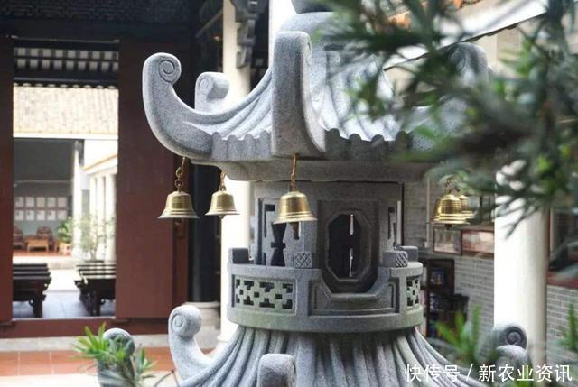 如何判定一个人真有钱？敢在农村做这3件事的，家里一般都不差钱