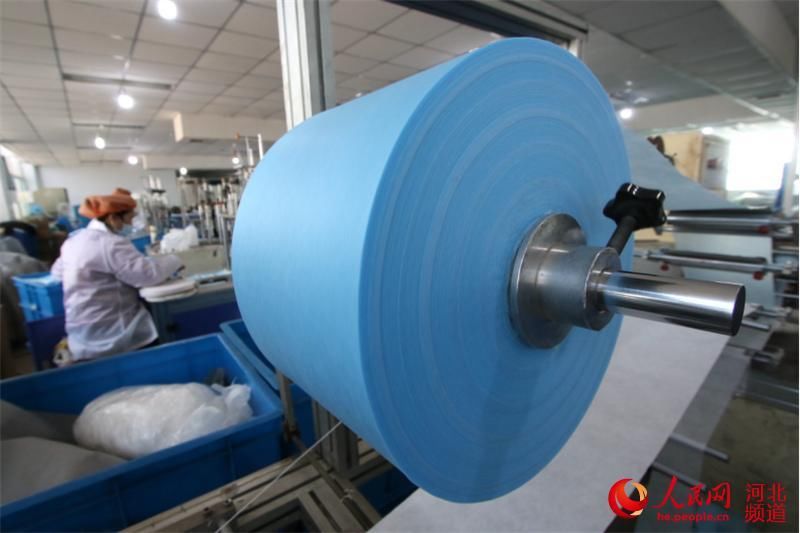  「全力」【图片直击】河北永年：防疫生产两不误 加紧生产口罩全