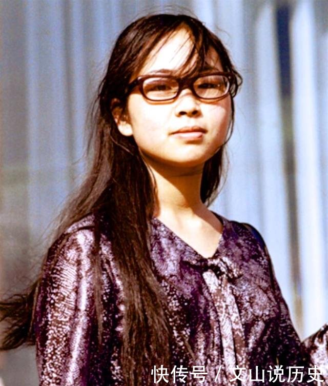  「照片」老照片香港最繁荣的地方，港岛地区1972年