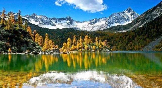 十月份，除了稻城亚丁之外，川西还有哪些好玩的地方？