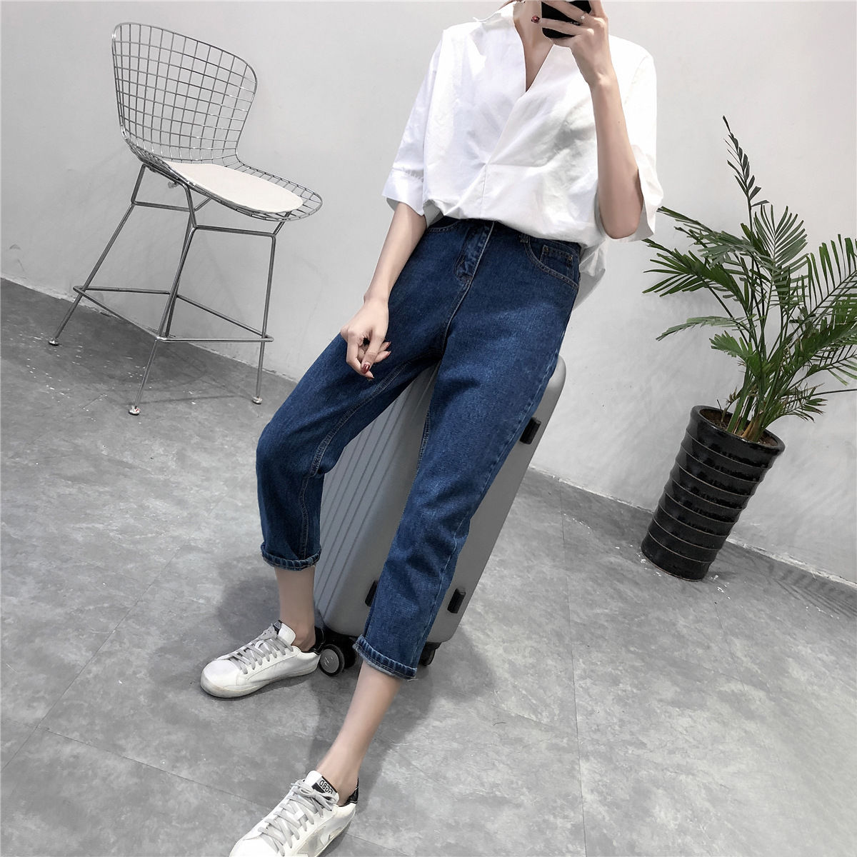 不爱穿裙子的小仙女，可以尝试这几款休闲女裤，让你穿出好身材