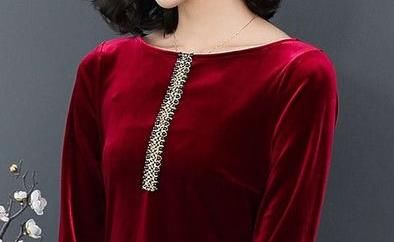 一件金丝绒，胜过十件旗袍!推荐60后女人穿，中秋国庆穿正好