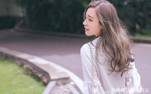 舒适@随意舒适的打底裤搭配,穿起来很显质感!