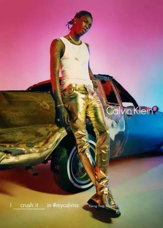 嘻哈时尚就是“通过你穿什么来证明你是谁”的时尚？