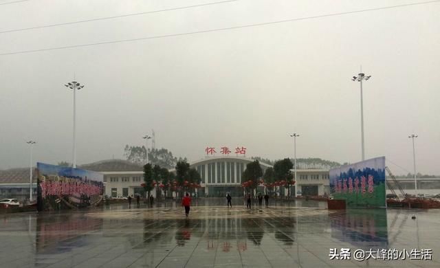  东站：贵广高铁贵州9个站，广西8个站，广东6个站，有经过你的家