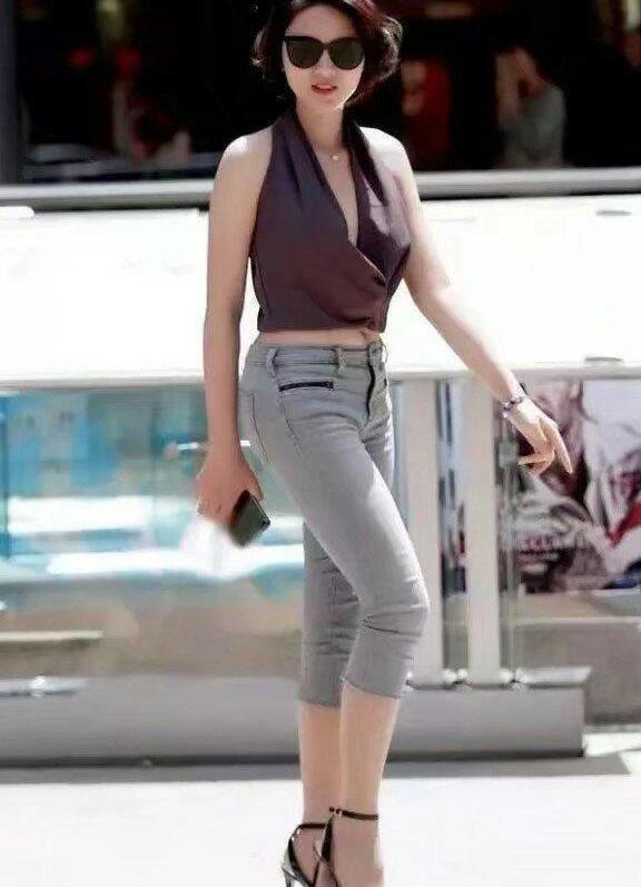 拥有强大气场的阔腿短裤姐妹, 凸显飒爽英姿, 回头率很高!