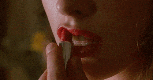 宁静有“选择困难症”？红唇VS裸唇你来帮她选一个