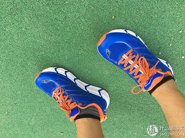 跑鞋中的松糕鞋-酷拉锐 跑鞋 真有那么神奇吗?