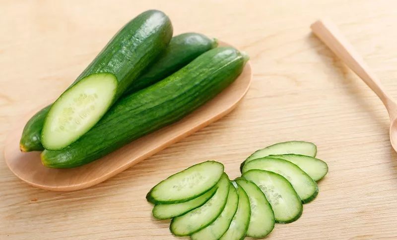 「些食物」冰箱里的肉冻多久就不能吃了?一张表总结得清清楚楚!