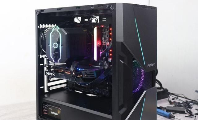  『散热器』风冷胜水冷，双塔6管压制，酷冷至尊MA620M黑武士RGB散热器体验