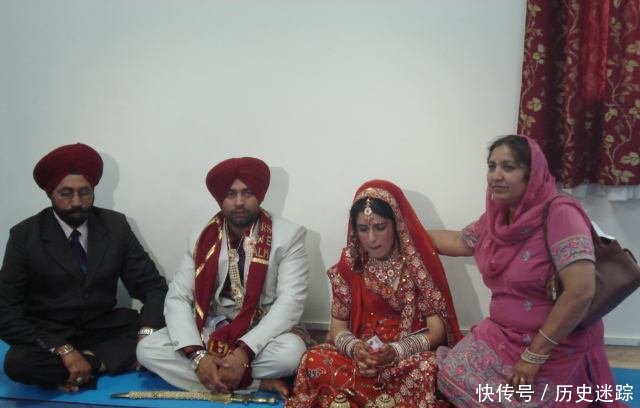 印度最有“排面”的村庄，几乎每家都有大飞机，游客：有钱人啊！