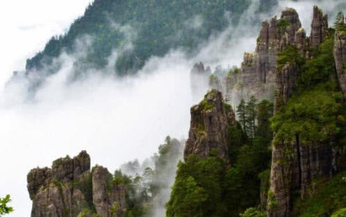 湖北神农架：上古神农氏搭架采药之地！