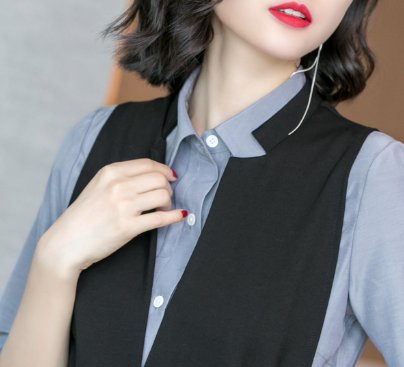 70后老婆也太会打扮了，秋天不穿裤子!只穿这种“秋裙”，巨美