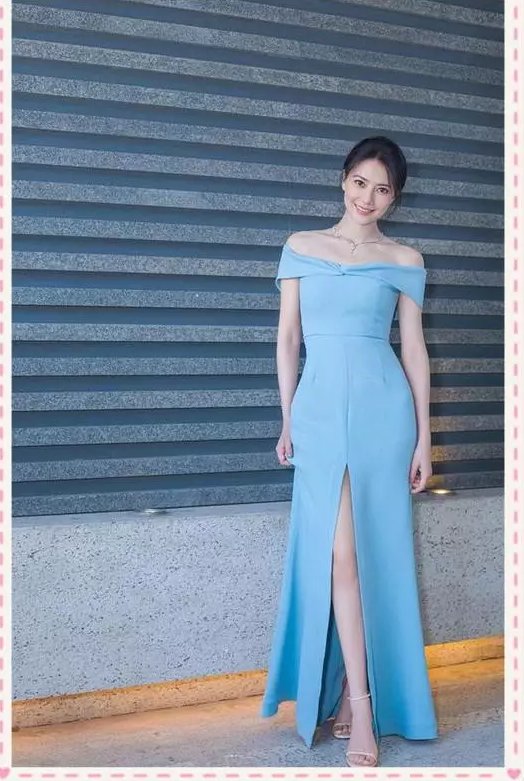 本以为穿一字肩的高圆圆够少女了，可看到周洁琼才知道什么是真嫩