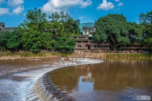 藏在四川的“小丽江”景区，是四川十大古镇之一，已有千年历史