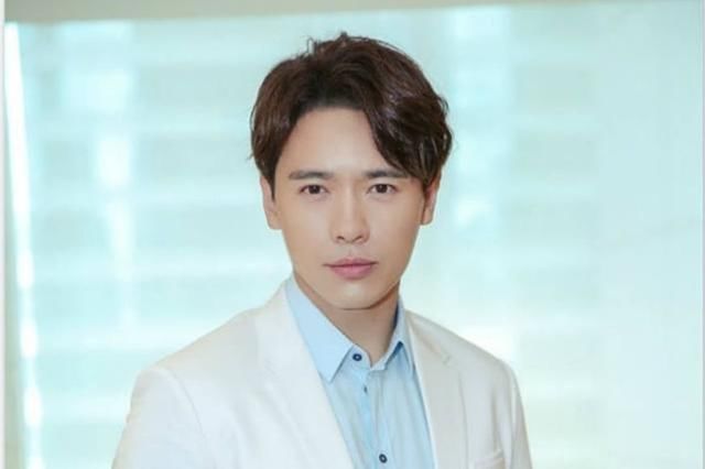 澳洲媒体曝出猛料，王晶张曦发生一夜情，为保安全逼迫高云翔加入