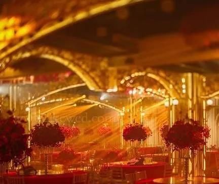 「巧妙」立柱太多，宴会厅如何巧妙装饰，才能降低影响提升美感？