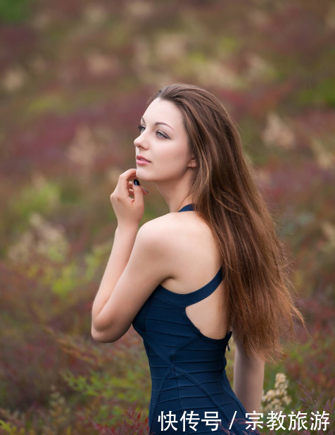 乌克兰美女体态婀娜，身材高挑、前凸后翘，成为一道亮丽风景！