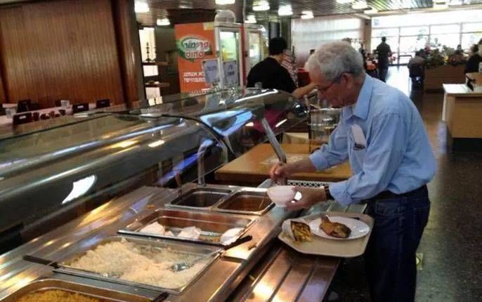  集体农场|这才是真正的“共享农庄”：除了老婆孩子，一切共享