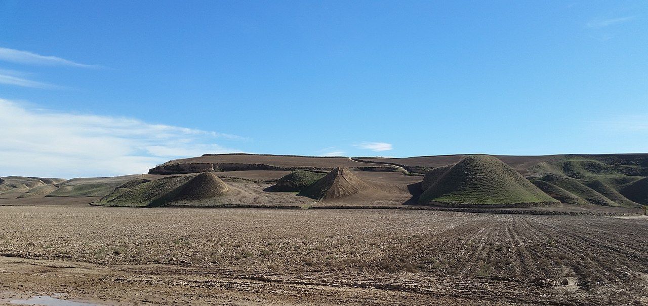 全球第二长建筑：号称世界第二长城，长度却仅中国长城的1/45