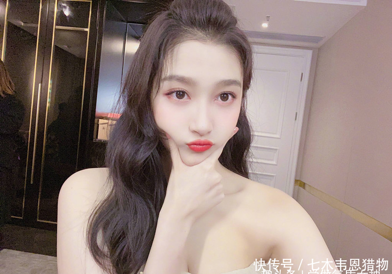 「漫画刘海」普通女生如何显高级?“ 有钱发型 ”一定要试试!