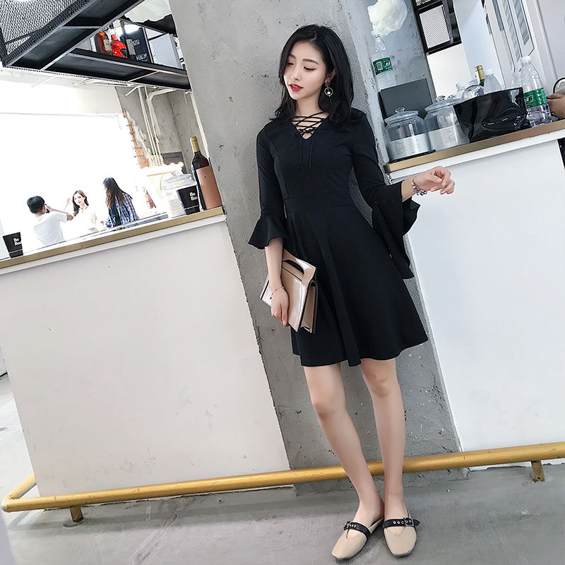 太美了，老婆穿上这精美仙女裙，一款比一款好看，太迷人了