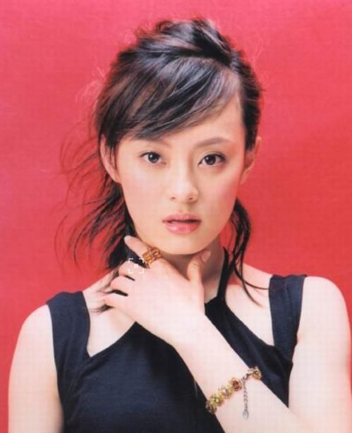 娱乐圈某知名女星被曝人品差脾气烂到家，网友各种发帖曝光真相