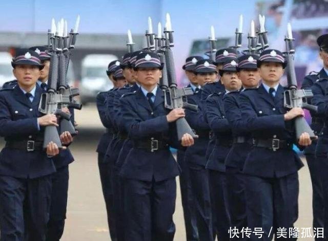 香港警察队伍，总计拥有3万多警力，为何将近7000名女警