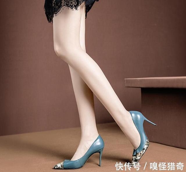 女人一双尖头高跟鞋，OL的干练高挑气质