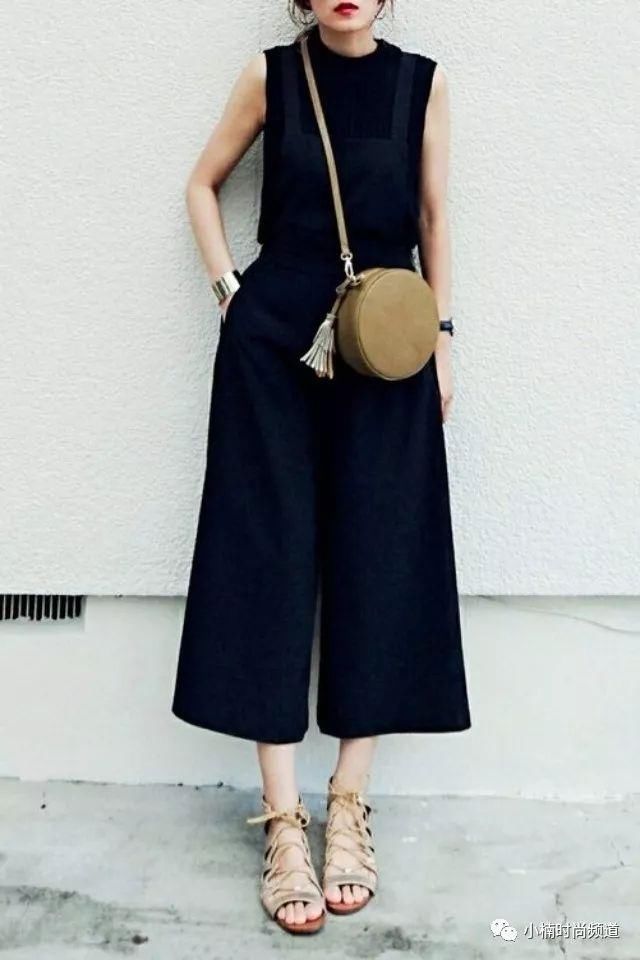 想散发女人味，就别再穿球鞋了！四款系带凉鞋，打造爆棚魅力