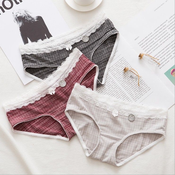 哇!今年的新式三角裤太有女人味，赶紧把我的大妈款扔了，换上它