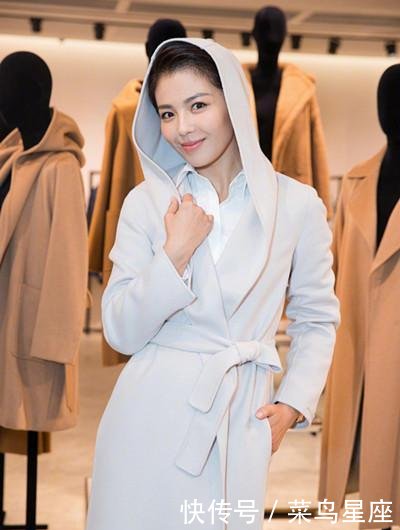 刘涛■终于明白肤色的重要性!,39岁刘涛41岁李小冉同框合照