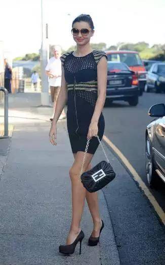 穿衣必备，心理学家告诉你怎么穿最显瘦!