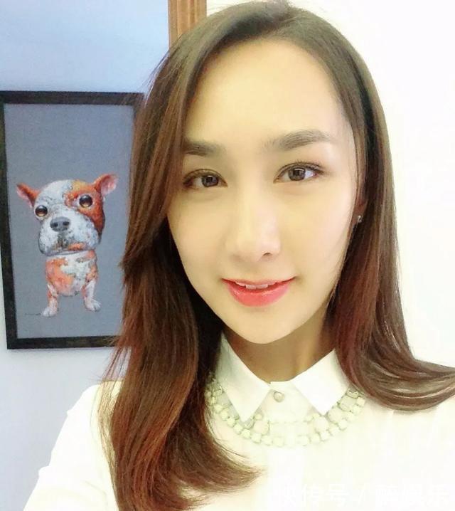 防护■雷佳音老婆翟煦飞罕见现身,接机“前夫哥”,做防护措施毫不留情
