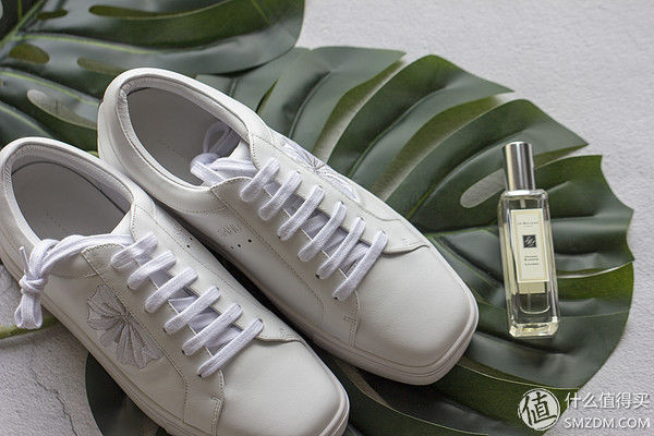 【好物分享】 篇十:方头AJOY SAHU小白鞋，穿出与众不同style!