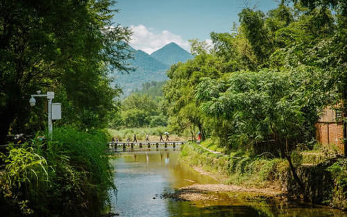  #桂林#广西这座城是未来之星，不是桂林也不是喝贺州，未来将一