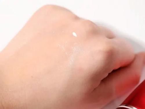  「想囤的精华」很久没出门的靓女们 你的存货还能撑多久？
