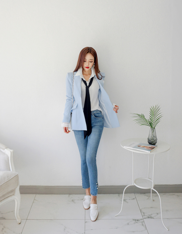 女神孙允珠，缤纷幻色彩虹学园清甜小西装