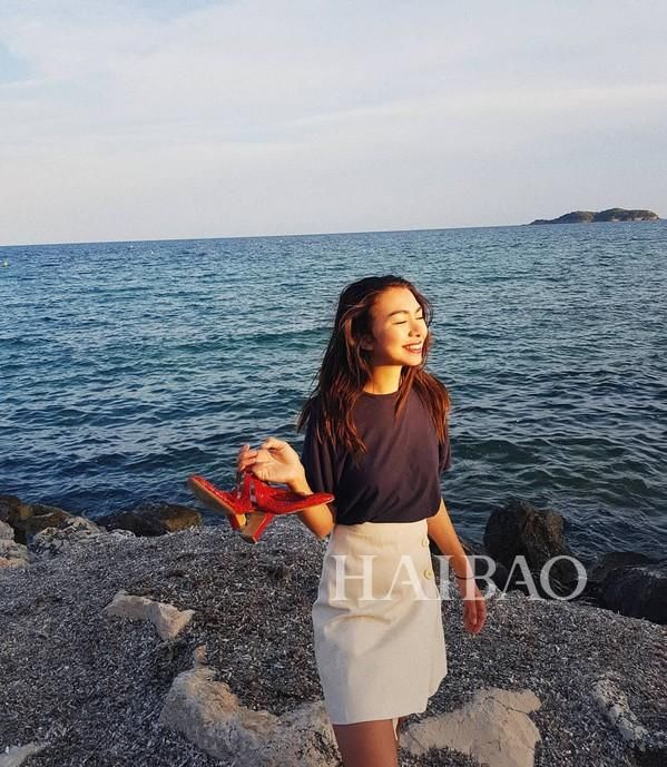 最易借鉴的法式风格!时尚摄影师Adeline Mai私服合辑:这张英气