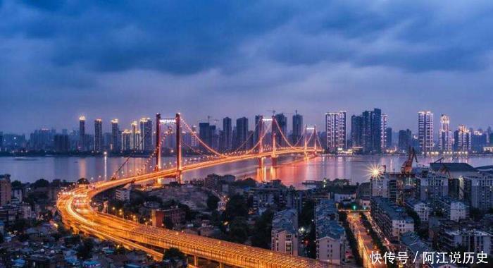 中国四个新的前线城市被称为中国四小龙