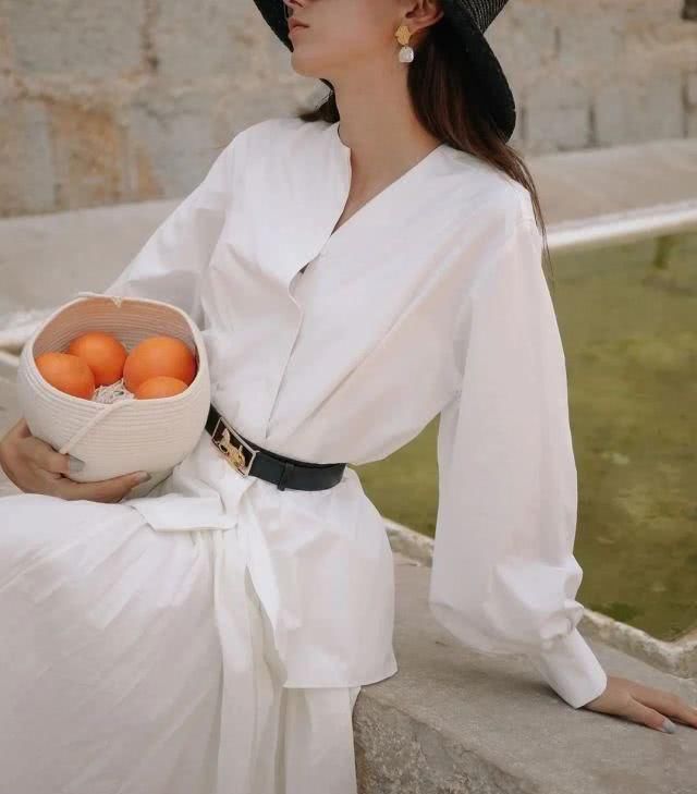  女性：新极简风格，更好看、更显气质