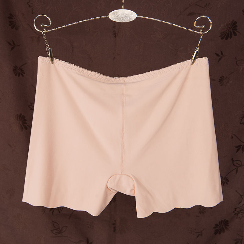 我的天!办公室的女人不穿三角裤?现在流行这样穿，太舒服了